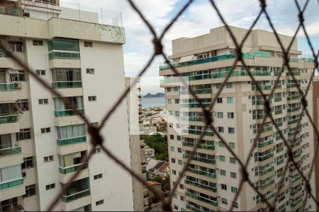 Vista da Sala de apartamento para alugar com 4 quartos, 167m² em Barra da Tijuca, Rio de Janeiro