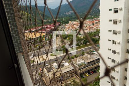 Vista da Sala de apartamento para alugar com 4 quartos, 167m² em Barra da Tijuca, Rio de Janeiro