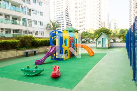 Apartamento à venda com 167m², 4 quartos e 3 vagasÁrea Comum - Playground