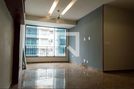 Sala de apartamento para alugar com 4 quartos, 167m² em Barra da Tijuca, Rio de Janeiro
