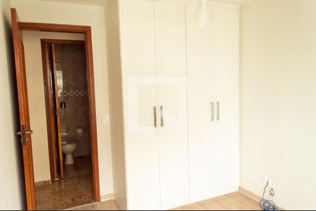Apartamento à venda com 167m², 4 quartos e 3 vagasQuarto 2