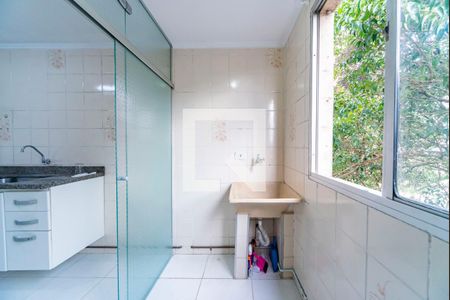 Apartamento para alugar com 55m², 2 quartos e 1 vagaÁrea de Serviço