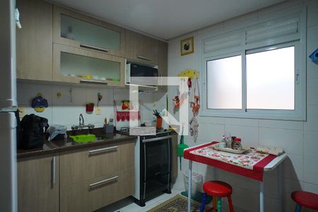 Cozinha de apartamento à venda com 4 quartos, 110m² em Passo D&#8217;areia, Porto Alegre