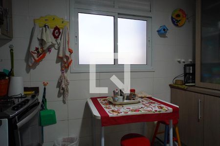 Cozinha de apartamento à venda com 4 quartos, 110m² em Passo D&#8217;areia, Porto Alegre