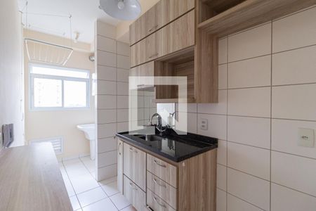 Cozinha de apartamento à venda com 2 quartos, 57m² em Umuarama, Osasco