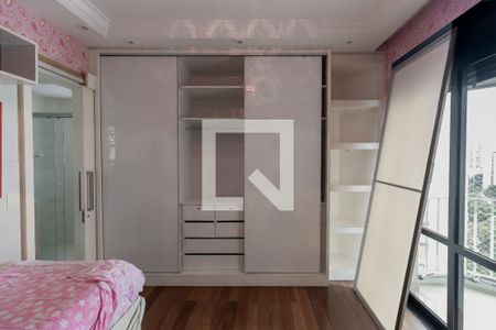 Apartamento à venda com 187m², 3 quartos e 3 vagasSuíte 2