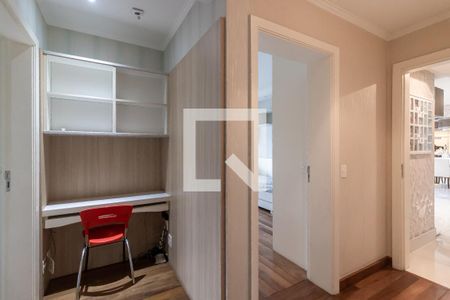 Apartamento à venda com 187m², 3 quartos e 3 vagasCorredor dos quartos