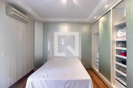 Apartamento à venda com 187m², 3 quartos e 3 vagasSuíte 3