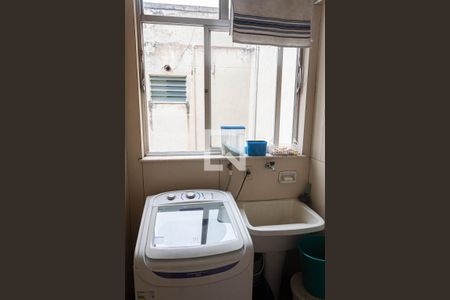 Apartamento à venda com 74m², 2 quartos e 1 vaga Apartamento à venda com 74m², 2 quartos e 1 vagaÁrea de Serviço