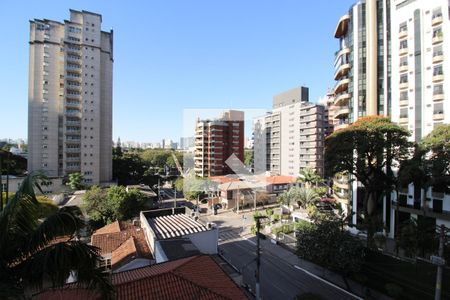 Apartamento à venda com 211m², 3 quartos e 3 vagasVista 