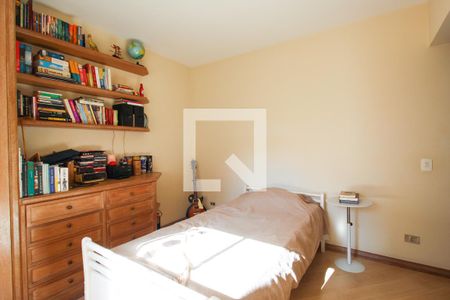 Apartamento à venda com 211m², 3 quartos e 3 vagasSuíte 2