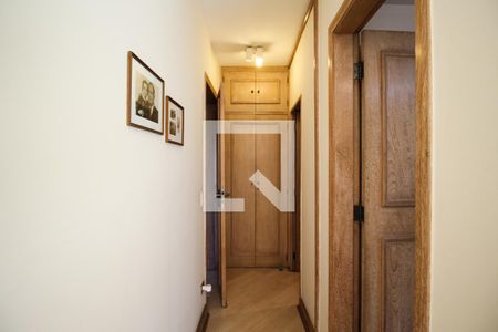 Apartamento à venda com 211m², 3 quartos e 3 vagasSuíte 1 