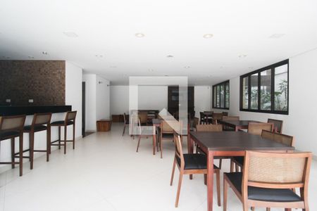 Apartamento à venda com 211m², 3 quartos e 3 vagasÁrea comum - Salão de festas