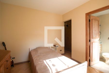 Apartamento à venda com 211m², 3 quartos e 3 vagasSuíte 2