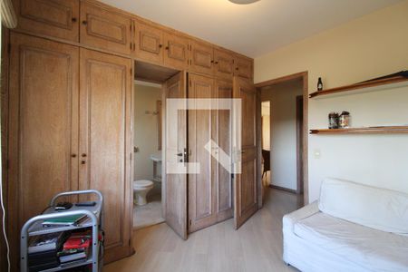 Apartamento à venda com 211m², 3 quartos e 3 vagasSuíte 3