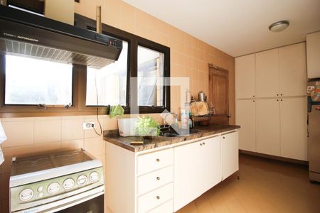 Apartamento à venda com 211m², 3 quartos e 3 vagasCozinha 