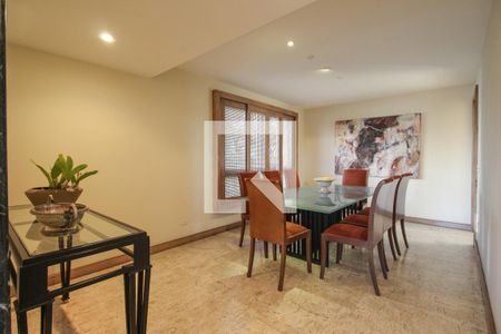 Apartamento à venda com 211m², 3 quartos e 3 vagasSala de Jantar 