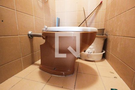 Apartamento à venda com 211m², 3 quartos e 3 vagasBanheiro de Serviço