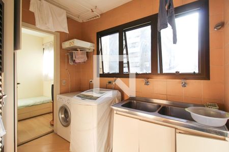 Apartamento à venda com 211m², 3 quartos e 3 vagasÁrea de Serviço 