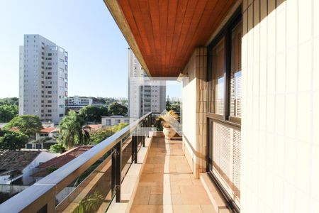 Apartamento à venda com 211m², 3 quartos e 3 vagasVaranda da Sala