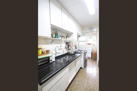 Apartamento à venda com 96m², 3 quartos e 1 vaga Apartamento à venda com 96m², 3 quartos e 1 vagaCozinha