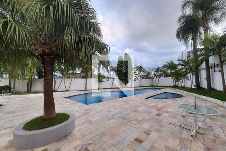 Apartamento à venda com 96m², 3 quartos e 1 vaga Apartamento à venda com 96m², 3 quartos e 1 vagaÁrea comum - Piscina