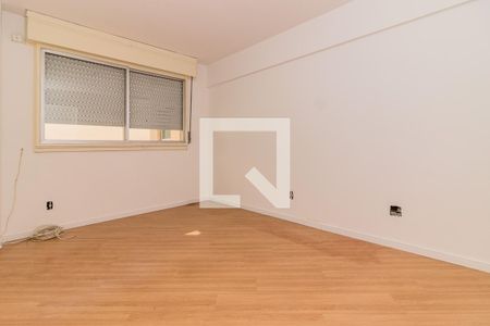 Dormitório de apartamento à venda com 1 quarto, 46m² em Farroupilha, Porto Alegre