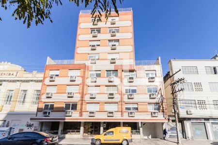 Apartamento à venda com 46m², 1 quarto e sem vagaFacha