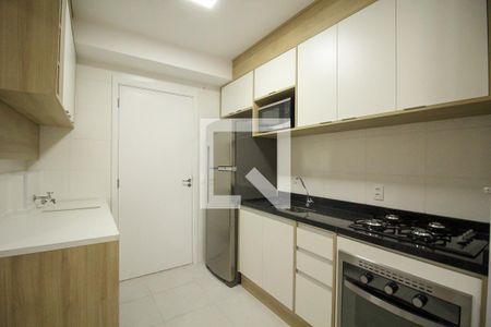 Cozinha de apartamento para alugar com 1 quarto, 30m² em Casa Verde, São Paulo