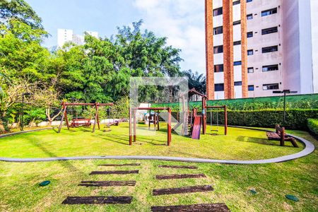 Apartamento para alugar com 150m², 3 quartos e 3 vagas Apartamento para alugar com 150m², 3 quartos e 3 vagasÁrea Comum - Playground