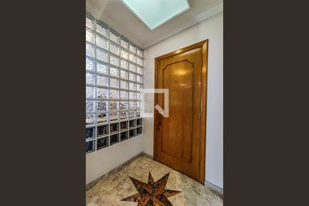 Apartamento para alugar com 150m², 3 quartos e 3 vagas Apartamento para alugar com 150m², 3 quartos e 3 vagasHall de Entrada