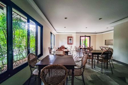 Apartamento para alugar com 150m², 3 quartos e 3 vagas Apartamento para alugar com 150m², 3 quartos e 3 vagasÁrea Comum - Salão de Festas