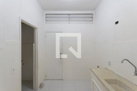 Apartamento à venda com 72m², 2 quartos e sem vagaCozinha e Área de Serviço