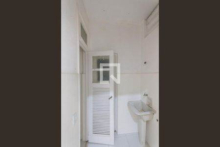 Apartamento à venda com 72m², 2 quartos e sem vagaCozinha e Área de Serviço