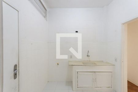 Apartamento à venda com 72m², 2 quartos e sem vagaCozinha e Área de Serviço