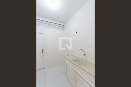 Apartamento à venda com 72m², 2 quartos e sem vagaCozinha e Área de Serviço
