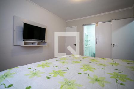 Suíte de casa para alugar com 3 quartos, 200m² em Vila Amélia, São Paulo