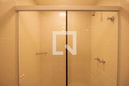 Casa de condomínio à venda com 450m², 4 quartos e 2 vagasBanheiro da Suíte 4