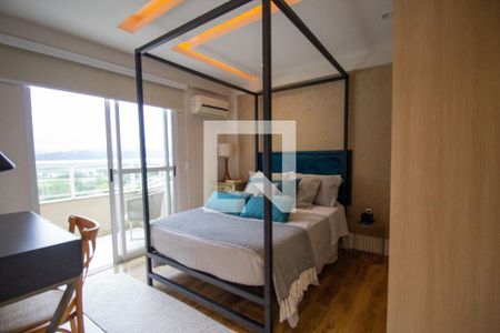 Casa de condomínio à venda com 450m², 4 quartos e 2 vagasSuíte 4