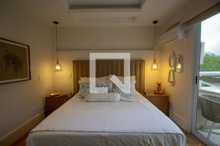 Casa de condomínio à venda com 450m², 4 quartos e 2 vagasSuíte 2