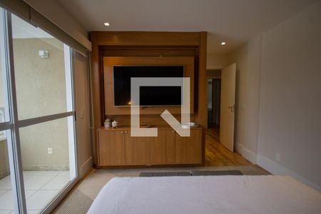 Casa de condomínio à venda com 450m², 4 quartos e 2 vagasSuíte 2