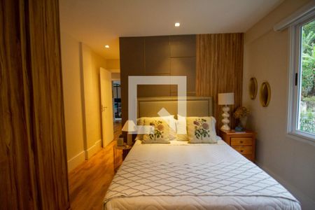 Casa de condomínio à venda com 450m², 4 quartos e 2 vagasSuíte 1