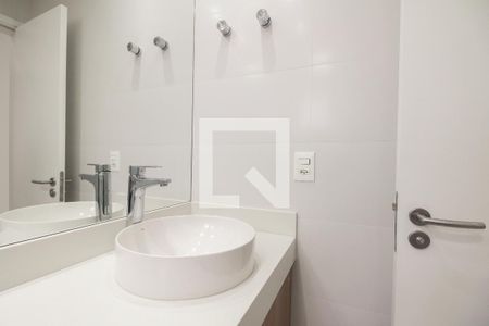 Apartamento para alugar com 82m², 2 quartos e 2 vagas Apartamento para alugar com 82m², 2 quartos e 2 vagasBanheiro Social