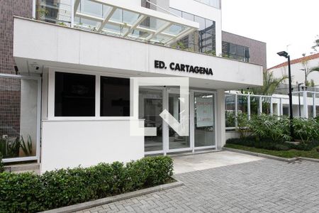 Apartamento para alugar com 82m², 2 quartos e 2 vagas Apartamento para alugar com 82m², 2 quartos e 2 vagasFachada