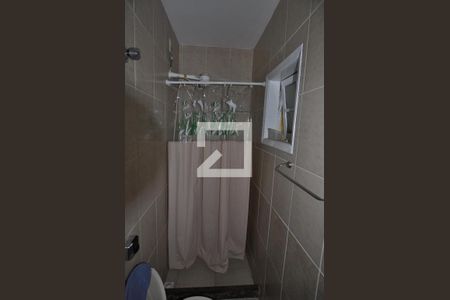 Casa de condomínio à venda com 173m², 3 quartos e 1 vagaBanheiro de Serviço