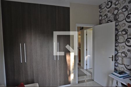 Casa de condomínio à venda com 173m², 3 quartos e 1 vagaQuarto 1 - Armários