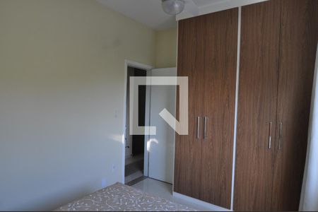 Casa de condomínio à venda com 173m², 3 quartos e 1 vagaQuarto 2 - Armários