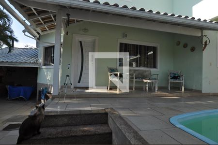 Quintal de casa de condomínio à venda com 3 quartos, 173m² em Jacarepaguá, Rio de Janeiro