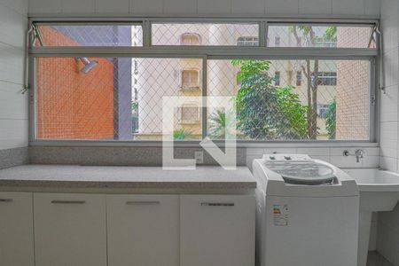 Apartamento para alugar com 220m², 4 quartos e 2 vagasÁrea de Serviço 