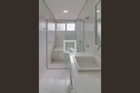 Apartamento para alugar com 220m², 4 quartos e 2 vagasQuarto Quarto Suíte 